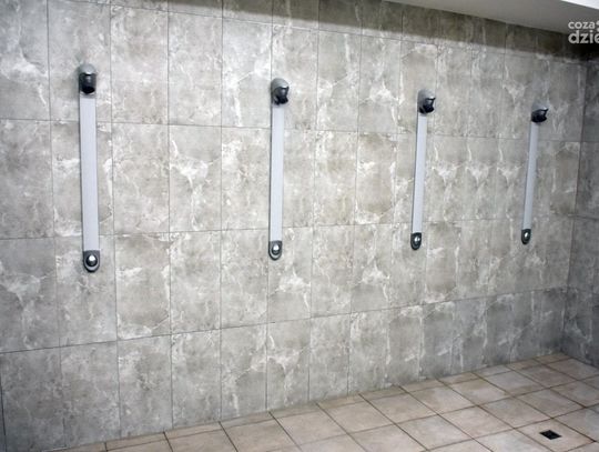 Już są nowe natryski na ciechanowskim basenie (zdjecia)