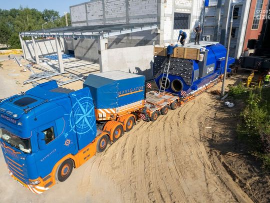 Kocioł parowy i ekonomizer w budowanej elektrociepłowni na biomasę w Ciechanowie już zostały zamontowane