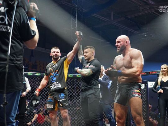 Kołecki nie do zatrzymania! Babilon MMA 51 w Ciechanowie za nami (GALERIA)