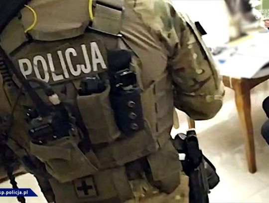 Kolejna grupa przestępcza na Mazowszu rozbita. Policja przejęła narkotyki i broń