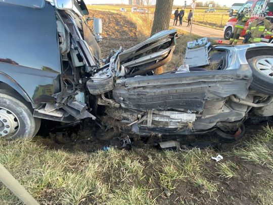 Kolejny tragiczny wypadek w regionie. W Golanach zginęła jedna osoba, inna trafiła do szpitala