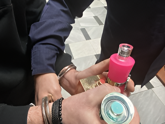 Koniec złodziejskiej serii 30-latka z Ciechanowa. Kradł whisky i perfumy