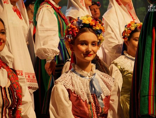 Ludowy Zespół Artystyczny Ciechanów i LZA "Mały Ciechanów" zachwyciły publiczność