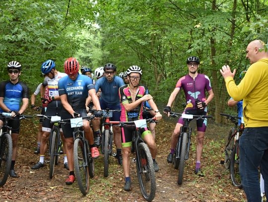 Maraton MTB w Lesie Lekowskim zakończony sukcesem - pasja, rywalizacja i rodzinna atmosfera