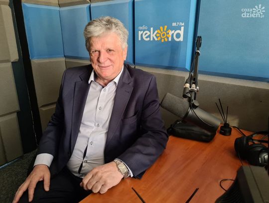 Marek Kiwit: Rząd szuka ratunku u samorządów, a jak samorządy proszą o pomoc, to się odwraca