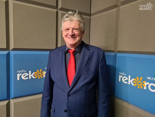 Marek Kiwit: Rządzący łatwo wypłaszczają krzywą zachorowań- robią mniej badań