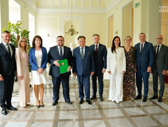 Mazowsze przekazuje 5 mln zł dla Opola na walkę ze skutkami powodzi