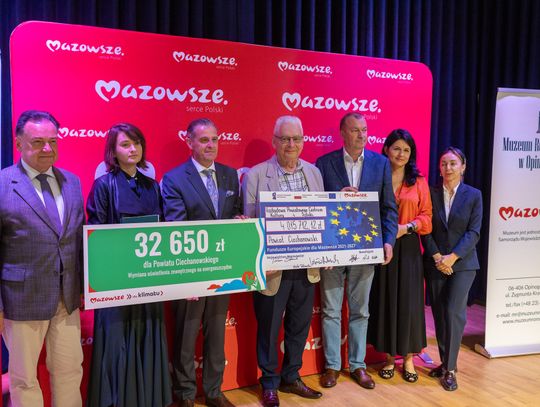 Beneficjenci dofinansowania z czekiem