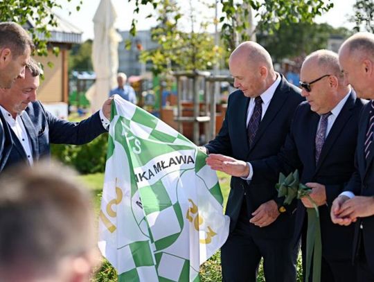 Medal dla klubu, honorowy tytuł dla burmistrza. Za nami obchody 100-lecia Mławianki