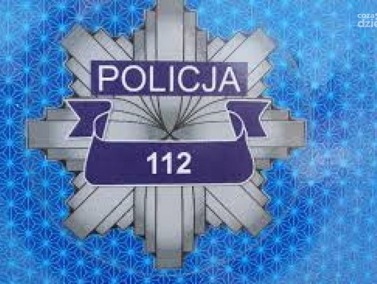 Mężczyzna został wciągnięty przez maszynę rolniczą. Nie przeżył