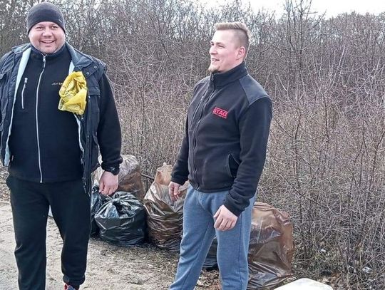 Mieszkańcy Niewikli wzięli "skarby" w swoje ręce!