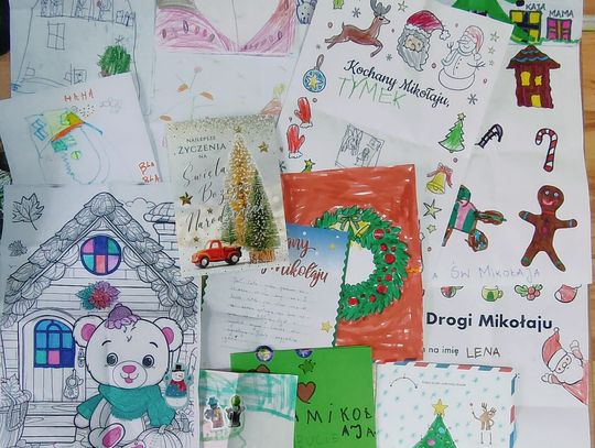 Mława. Mikołajowa skrzynka pełna marzeń – podsumowanie akcji przy ratuszu Mława. Mikołajowa skrzynka pełna marzeń – podsumowanie akcji przy ratuszu