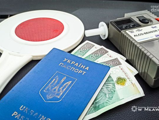 Mława. Pijany chciał przekupić policjantów, Ukrainiec trafił za kratki