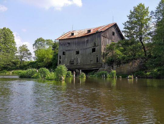 Mławka i Wkra. Jest nowe ostrzeżenie hydrologiczne