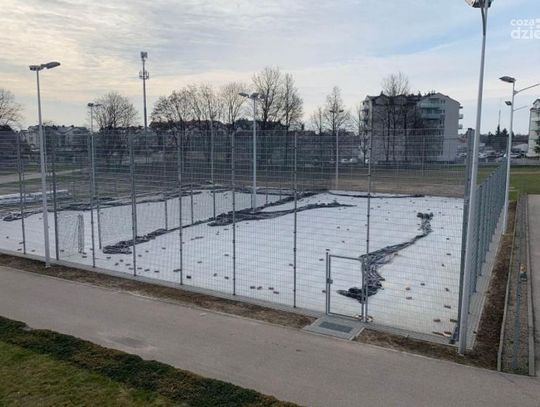 Mławski tenis na odnowionych kortach jeszcze w kwietniu