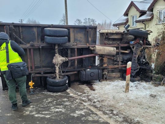 Mogło dojść do tragedii. Stracił panowanie i uderzył w ogrodzenie