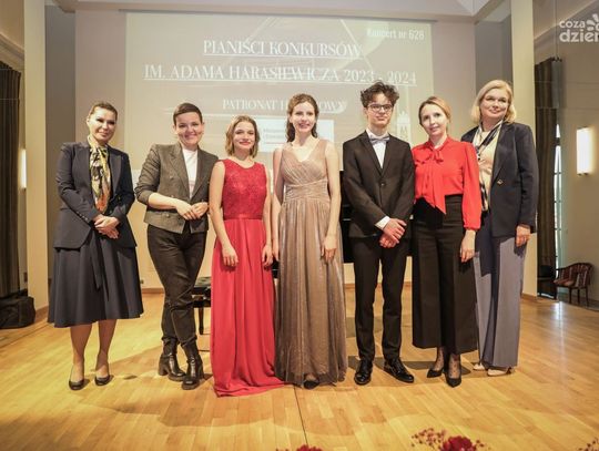 Muzyczna uczta w Muzeum: Koncert i Wernisaże