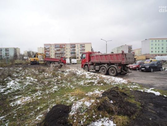 Na Reutta budują parking. Wiemy, kiedy zakończą się prace 