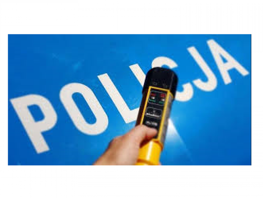 Na ulicy Płockiej w Ciechanowie zderzyły się dwa samochody. Sprawca nie był trzeźwy