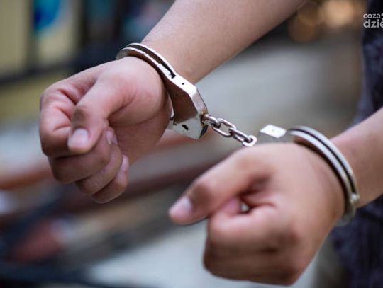 Nie chciał odsiedzieć 5 miesięcy. Zdziwił go widok policji