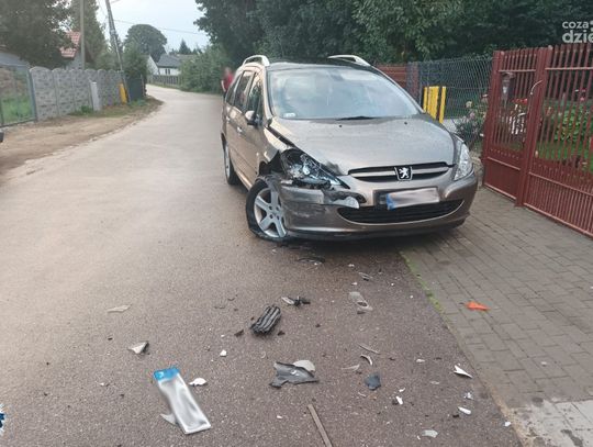 Nietrzeźwy kierowca uszkodził dwa auta