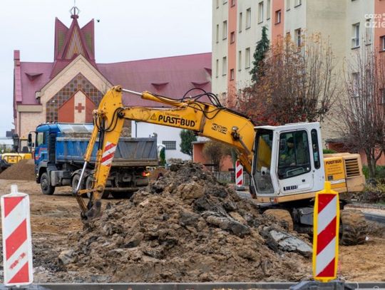 Nowa nawierzchnia dla alei postojowej na osiedlu "Aleksandrówka II"