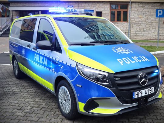 Mercedes - laboratorium kryminalistyczne