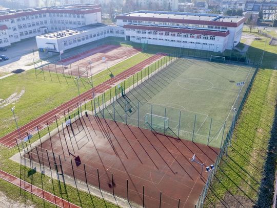 Nowoczesne zaplecze sportowe dla uczniów SP nr 3 w Ciechanowie