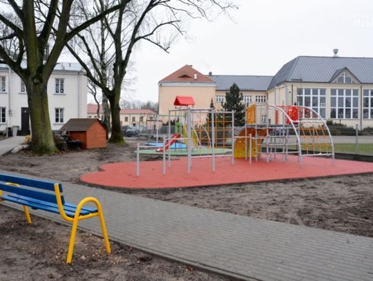 Nowy plac zabaw przy pułtuskim przedszkolu