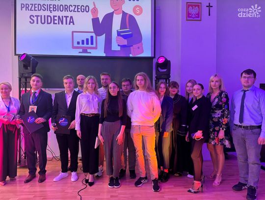Od pasji do firmy. Tak studenci z Ciechanowa pokazali, jak robić biznes