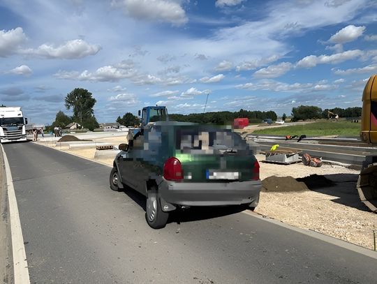 Pijany kierowca groził śmiercią świadkowi. Groźna sytuacja na remontowanej ulicy w Ciechanowie