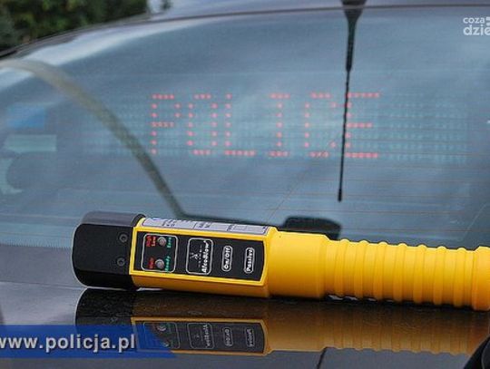 Pijany kierowca z zakazami zatrzymany w Baboszewie - jechał "wężykiem" mając 1,5 promila