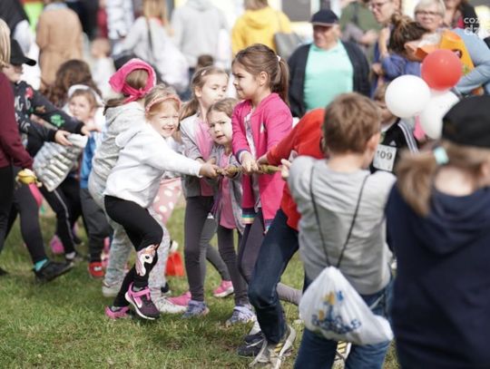 Piknik sportowo-rekreacyjny w Parku Miejskim Jeziorko