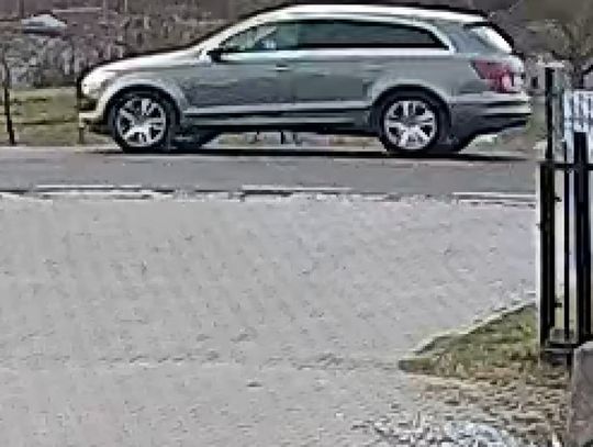 Płońska policja na tropie Audi Q7. Prawdopodobnie tym samochodem śmiertelnie potrącona została rowerzystka