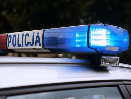 Pniewo Czeruchy: Pijany kierowca zatrzymany przez świadków i policjanta po służbie Sygnały świetlne radiowozu