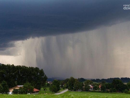 Po południu burze z gradem w naszym regionie!