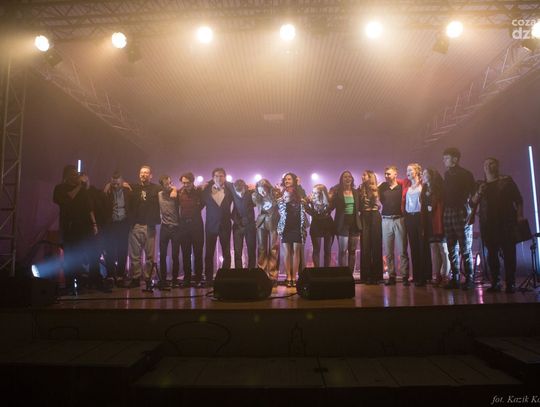Po raz pierwszy w Ciechanowie, ale z sukcesem organizacyjnym i frekwencją na widowni. XII zaduszki muzyczne są już wspomnieniem, ale echo jeszcze gra