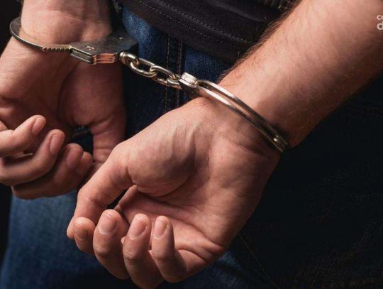 Pobił i okradł seniora. 22-latek zatrzymany na gorącym uczynku