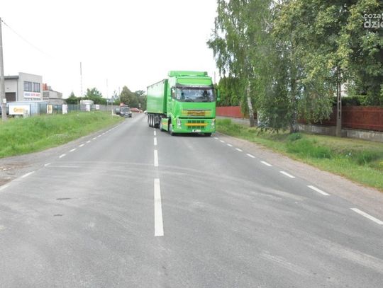 Pod Ciechanowem ciężarówka potrąciła jedenastolatka