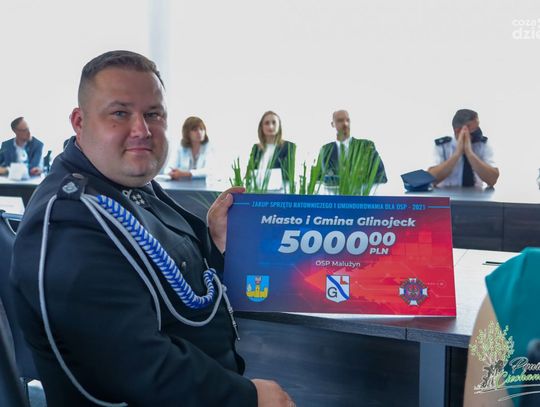 Powiat ciechanowski dofinansował OSP (zdjęcia)