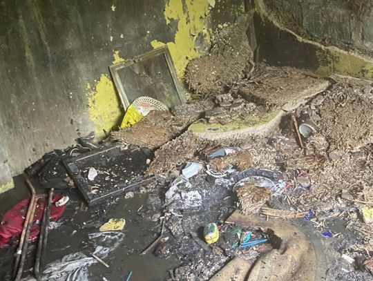Pożar na Palińskiego, palił się budynek gospodarczy