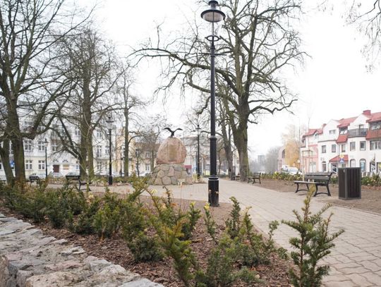 Prace na skwerze na placu T. Kościuszki zakończone