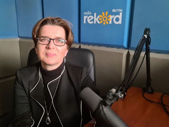 Prezes Małgorzata Niestępska (PEC): taniej więc czy drożej?