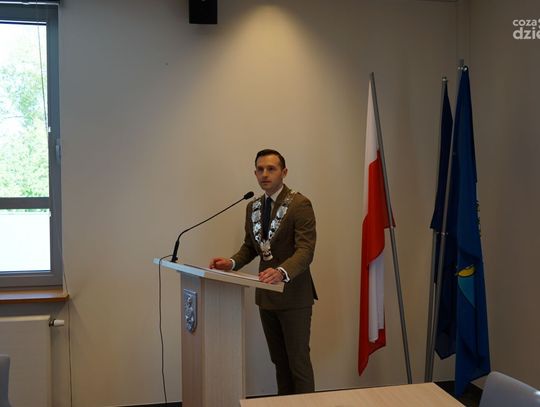 Prezydent Krzysztof Kosiński złożył ślubowanie.
Miasto z imponującym planem inwestycyjnym