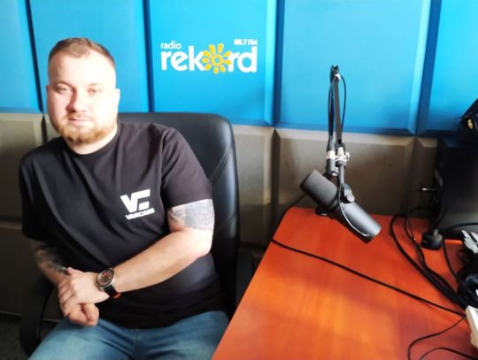 Przemysław Dąbrowski - w Ciechanowie inni padali a oni się otwierali