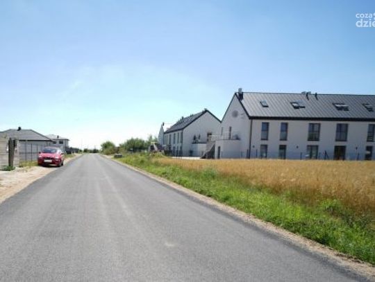 Przybywa świeżych nawierzchni asfaltowych w Ciechanowie