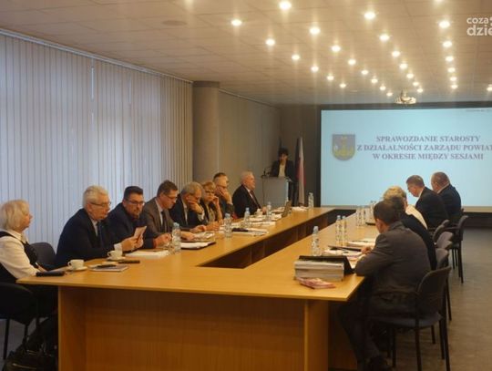 Radni powiatu ciechanowskiego obradują korespondencyjnie