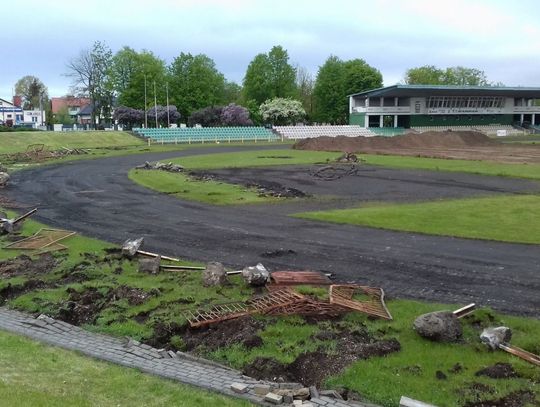 Ruszyła przebudowa stadionu miejskiego w Mławie (zdjęcia)
