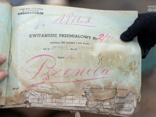 Rzeźby, naczynia i zapiski z 1971 r. Cenne znaleziska przy Nadrzecznej