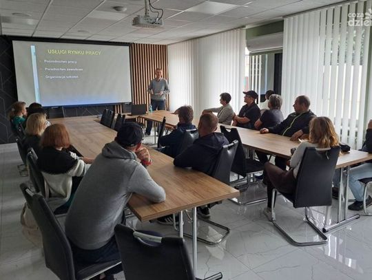 Samoocena zawodowa i skuteczna rozmowa z pracodawcą - kluczem do sukcesu w poszukiwaniu pracy